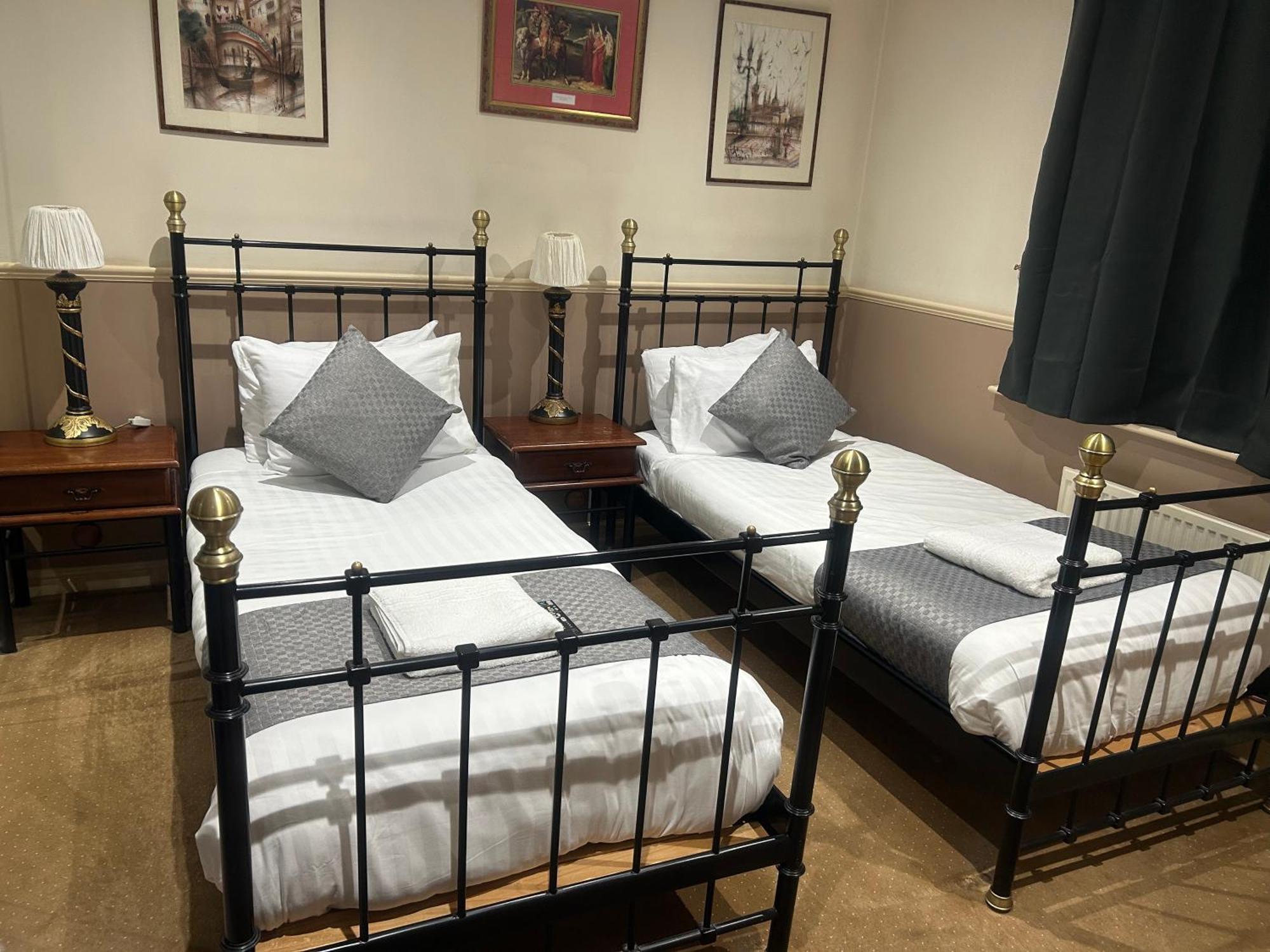 Arden Guest House B&B - Nec Birmingham - Birmingham Airport Bickenhill Eksteriør bilde