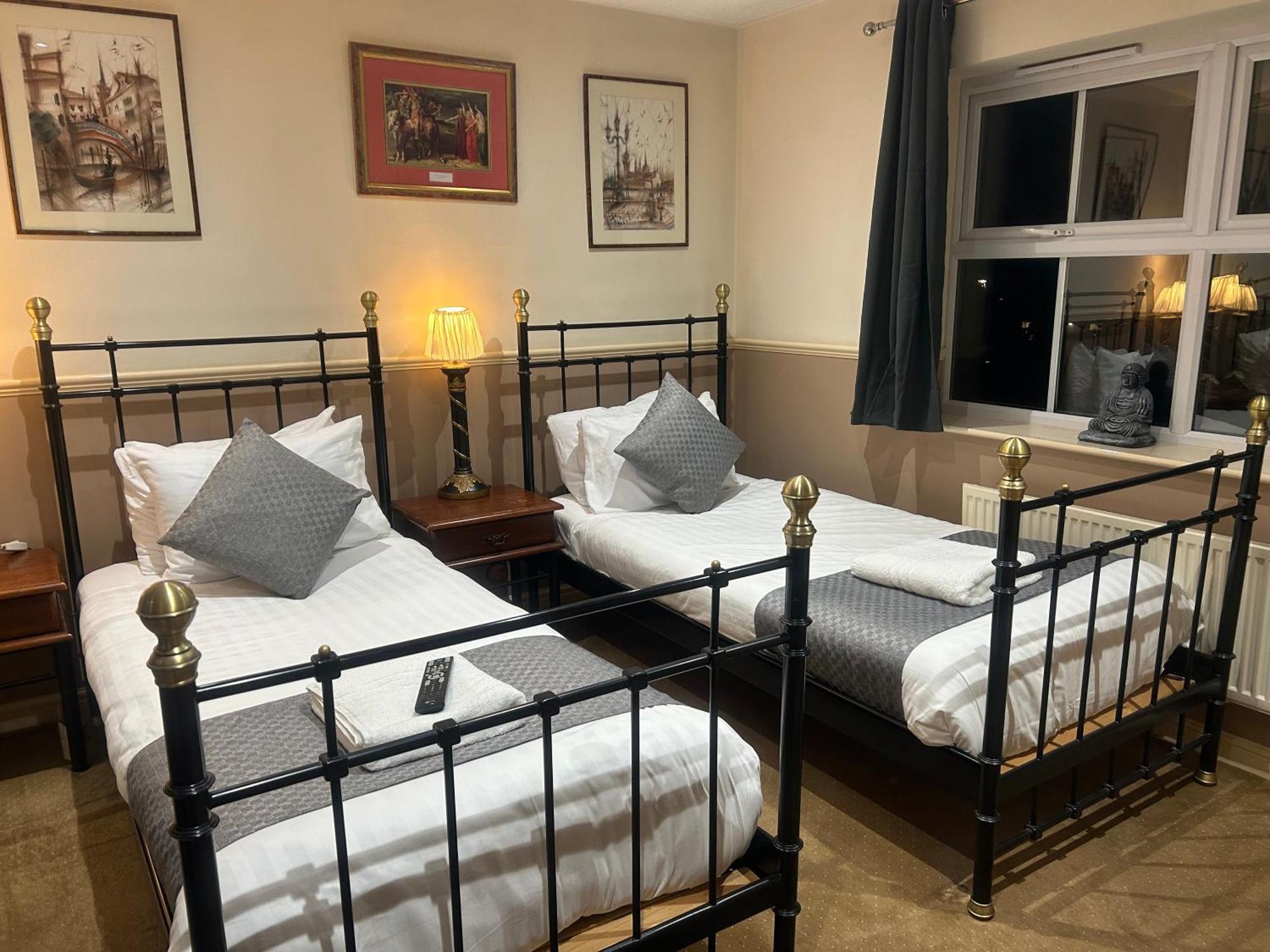 Arden Guest House B&B - Nec Birmingham - Birmingham Airport Bickenhill Eksteriør bilde